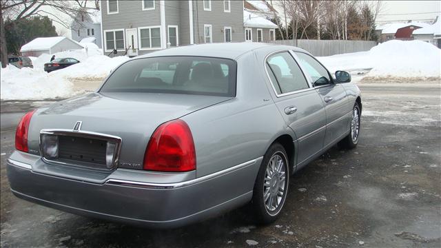 Lincoln Town Car 2006 photo 5