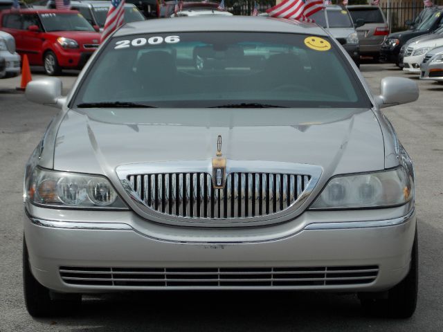 Lincoln Town Car 2006 photo 50