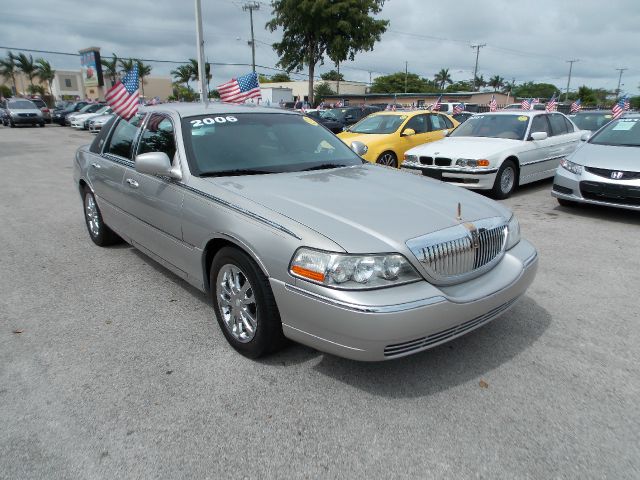 Lincoln Town Car 2006 photo 52