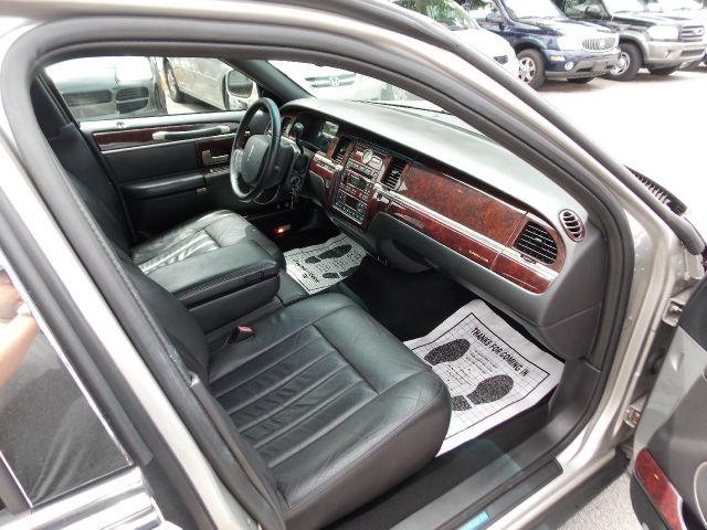 Lincoln Town Car 2006 photo 66