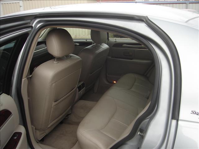 Lincoln Town Car 2006 photo 4