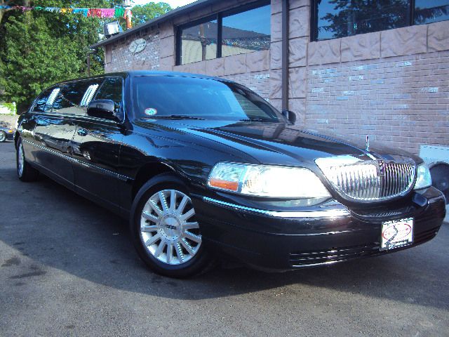 Lincoln Town Car 2007 photo 11