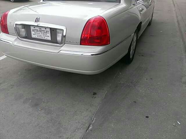 Lincoln Town Car 2007 photo 1