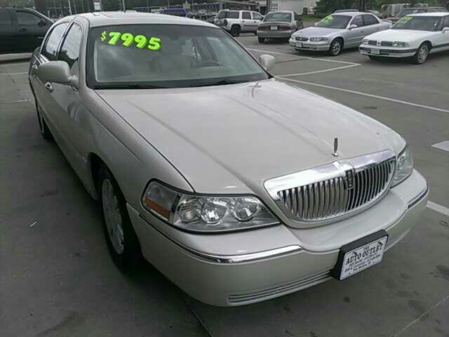 Lincoln Town Car 2007 photo 3