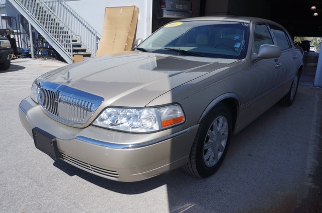 Lincoln Town Car 2007 photo 3