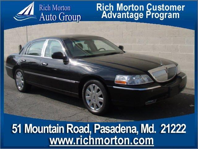 Lincoln Town Car 2002 Tii Sedan