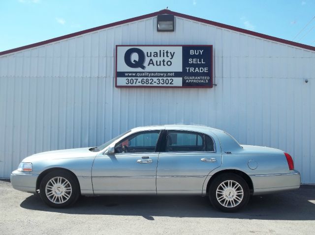 Lincoln Town Car 2007 photo 3