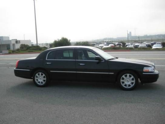 Lincoln Town Car 2008 photo 6