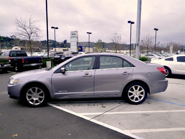 Lincoln ZEPHYR 2006 photo 1