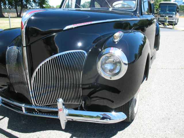 Lincoln ZEPHYR 1941 photo 14