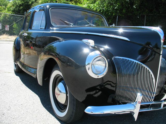 Lincoln ZEPHYR 1941 photo 24