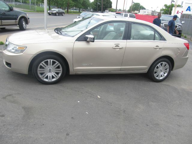 Lincoln ZEPHYR 2006 photo 23