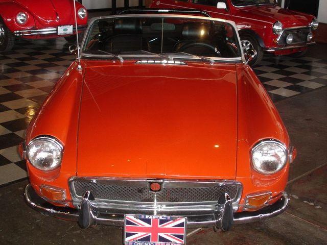 MG MGB 1973 photo 4