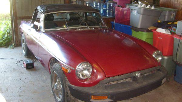 MG MGB 1975 photo 1