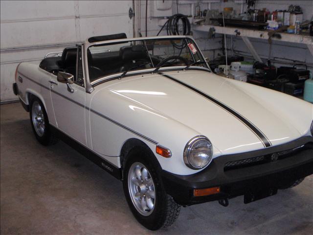 MG MGB 1979 photo 1