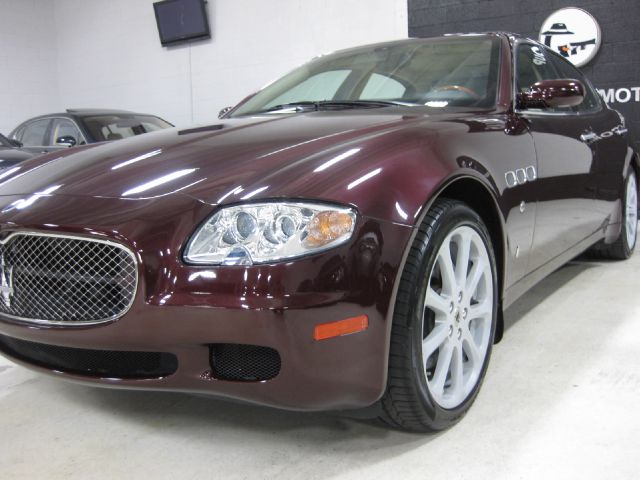 Maserati Quattroporte 2005 photo 4