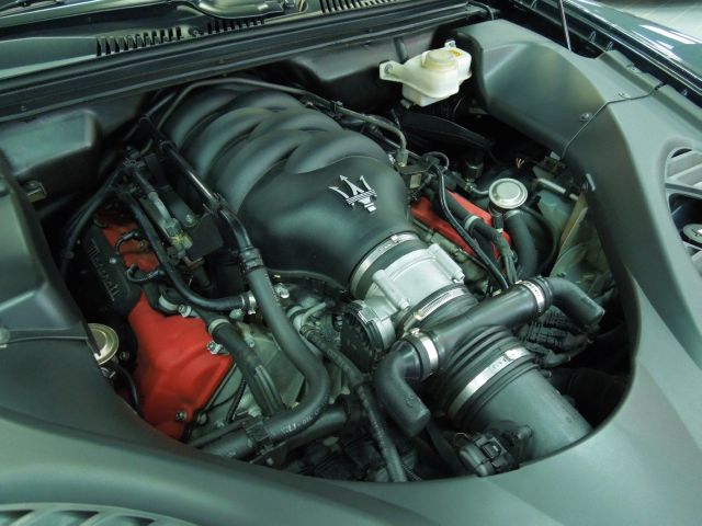 Maserati Quattroporte 2005 photo 9