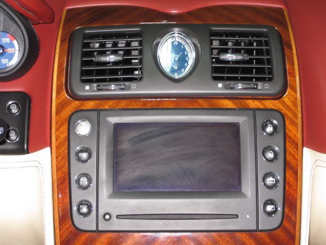 Maserati Quattroporte 2006 photo 34