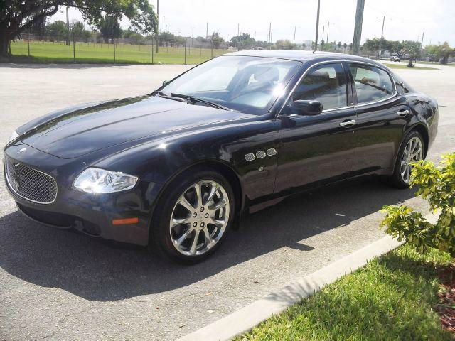 Maserati Quattroporte 2006 photo 2