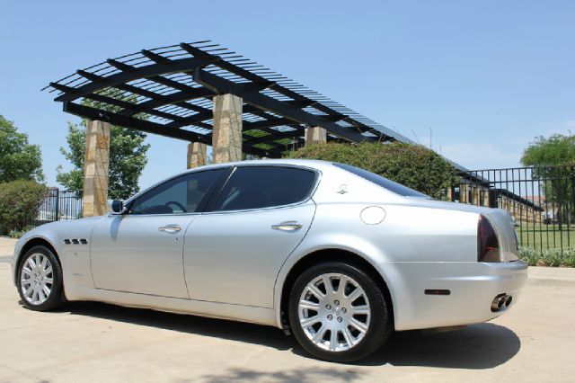 Maserati Quattroporte 2006 photo 4