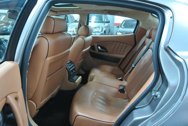 Maserati Quattroporte 2006 photo 8