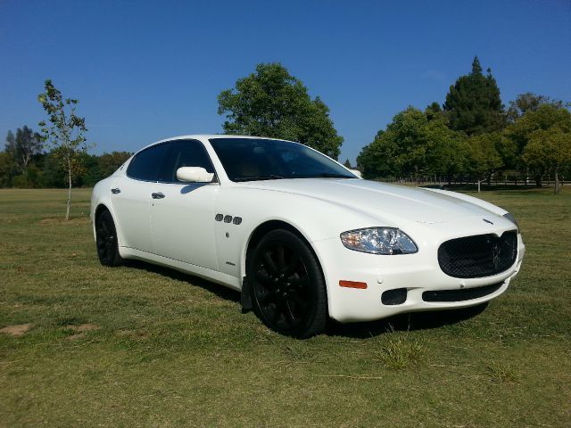 Maserati Quattroporte 2007 photo 1