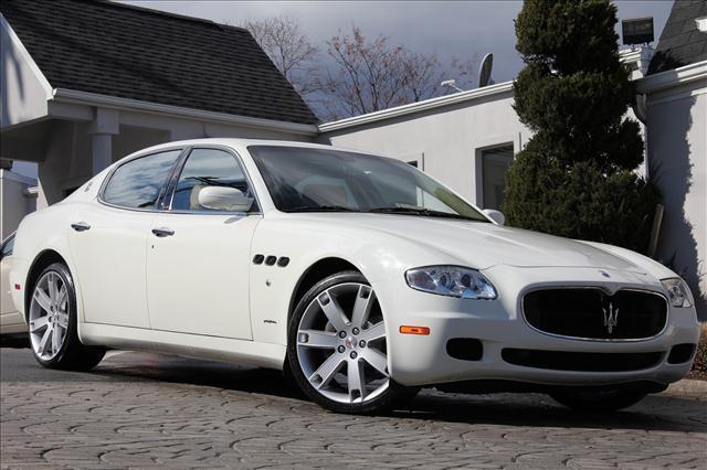 Maserati Quattroporte 2007 photo 1