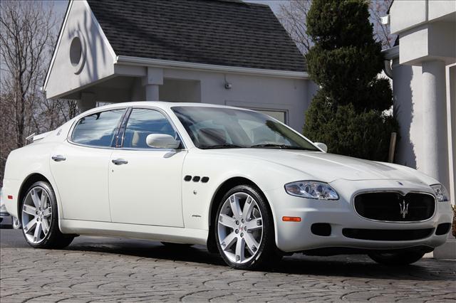 Maserati Quattroporte 2007 photo 2