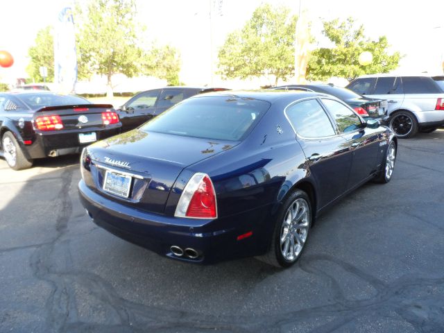 Maserati Quattroporte 2007 photo 24