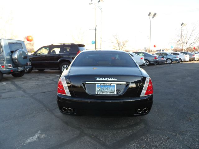 Maserati Quattroporte 2007 photo 18