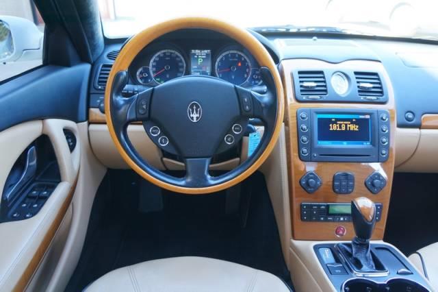 Maserati Quattroporte 2008 photo 8