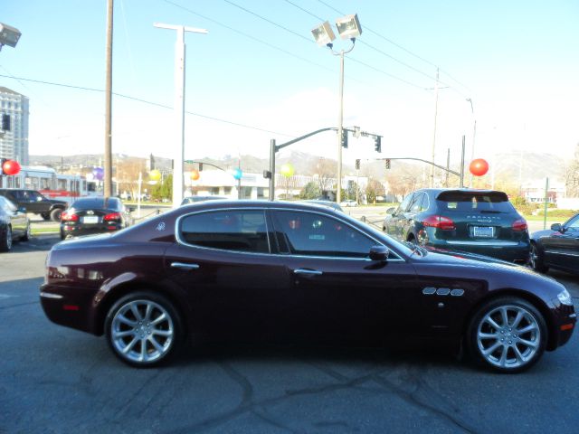 Maserati Quattroporte 2008 photo 18