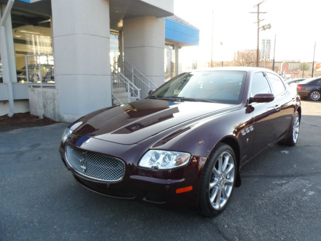 Maserati Quattroporte 2008 photo 20