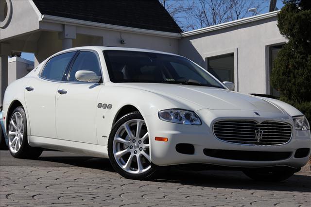 Maserati Quattroporte 2008 photo 1