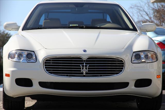 Maserati Quattroporte 2008 photo 3