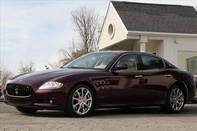 Maserati Quattroporte 2009 photo 1