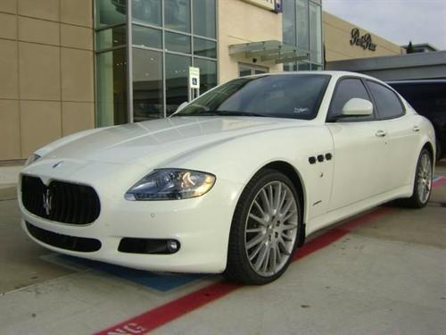 Maserati Quattroporte 2011 photo 4