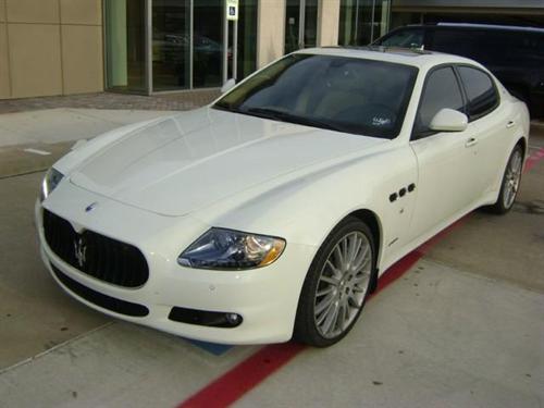 Maserati Quattroporte 2011 photo 5