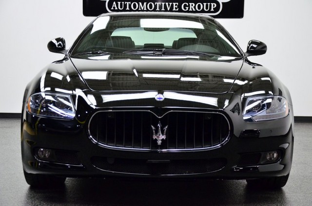 Maserati Quattroporte 2011 photo 2