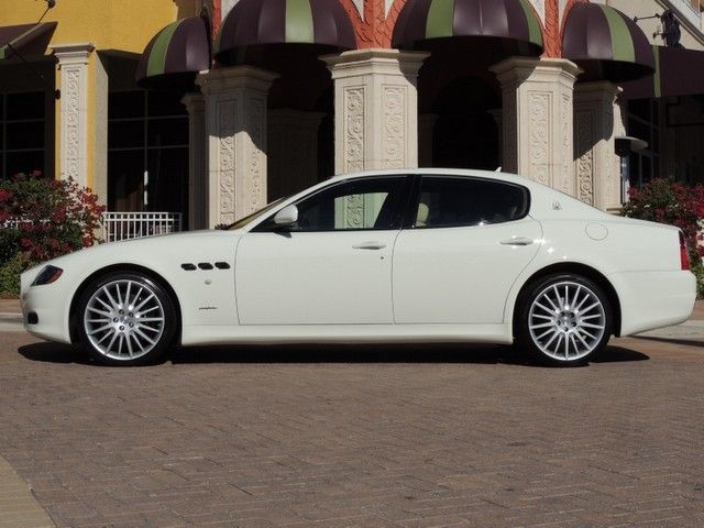 Maserati Quattroporte 2011 photo 3