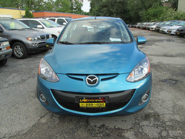 Mazda 2 2011 photo 26