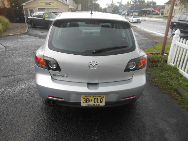 Mazda 3 2004 photo 2