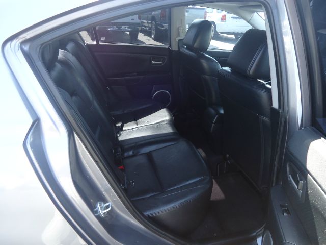 Mazda 3 2004 photo 2