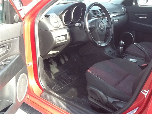 Mazda 3 2004 photo 3