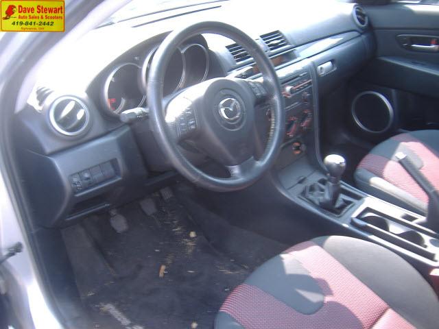 Mazda 3 2004 photo 3