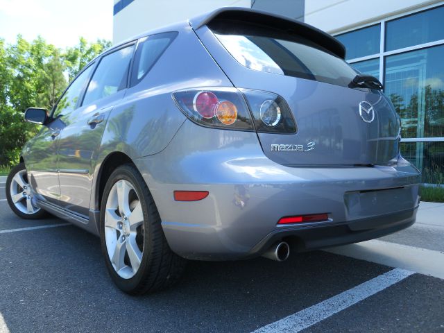 Mazda 3 LT W/3.9l Hatchback