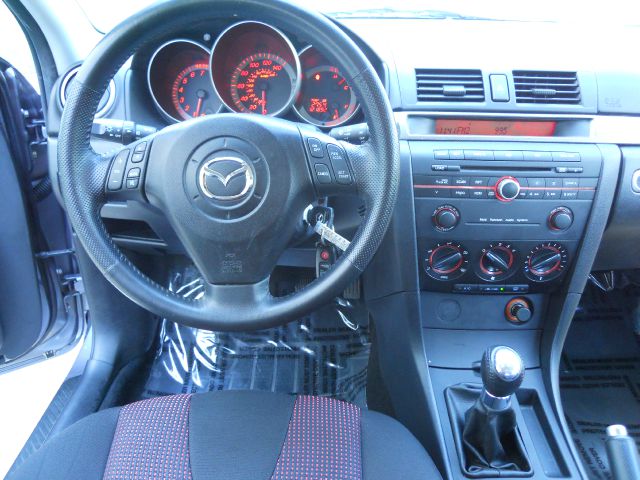 Mazda 3 2004 photo 3