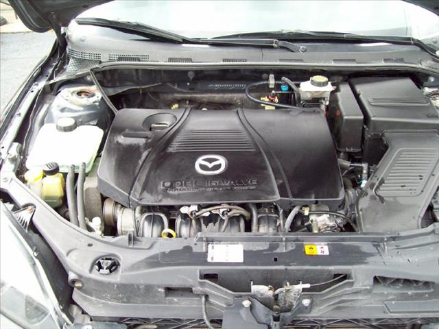 Mazda 3 2004 photo 2