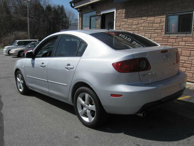 Mazda 3 2004 photo 1