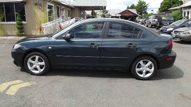 Mazda 3 2004 photo 1